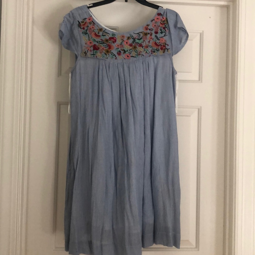 Cap sleeve dress
